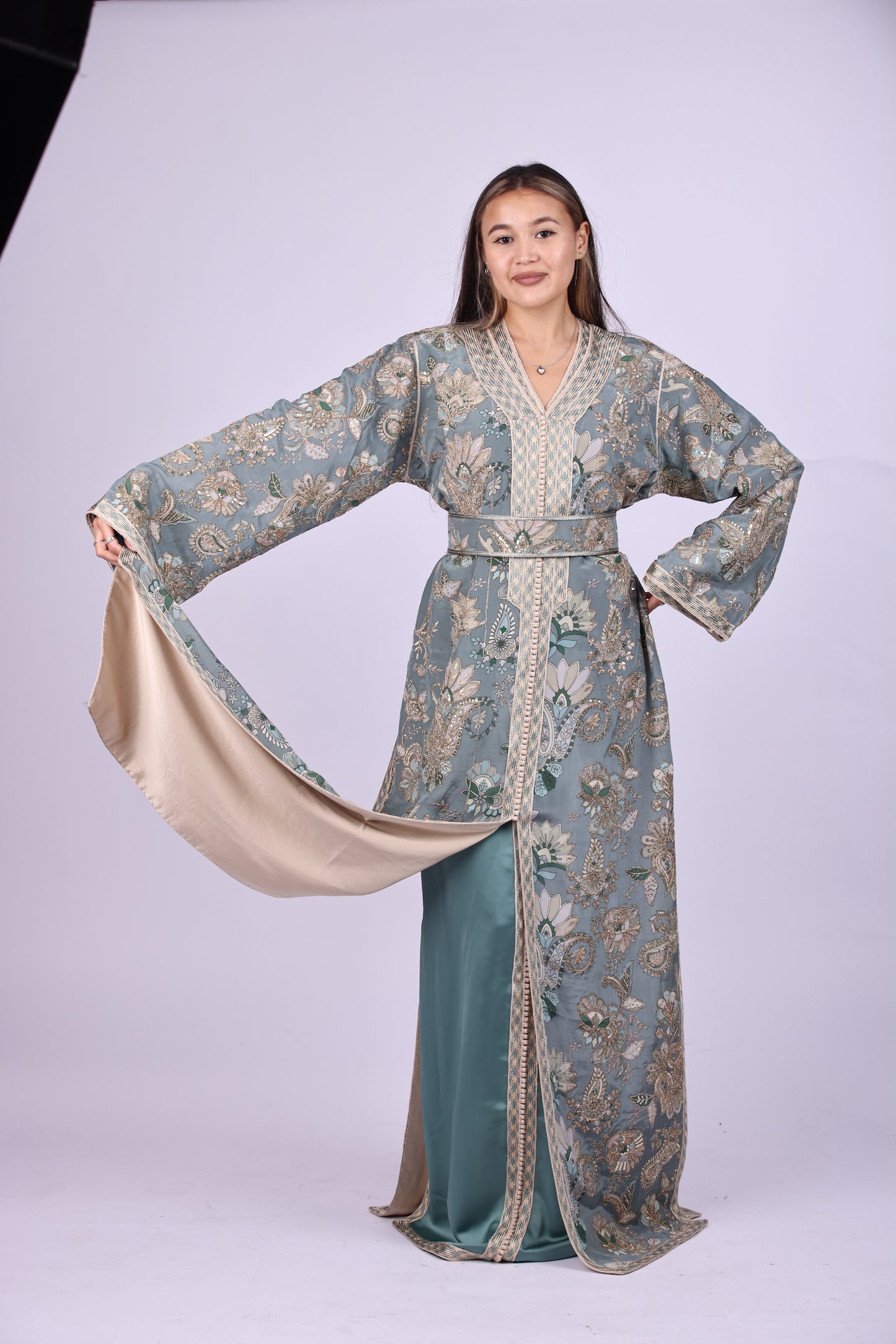تكشيطة مغربية "البروكار"