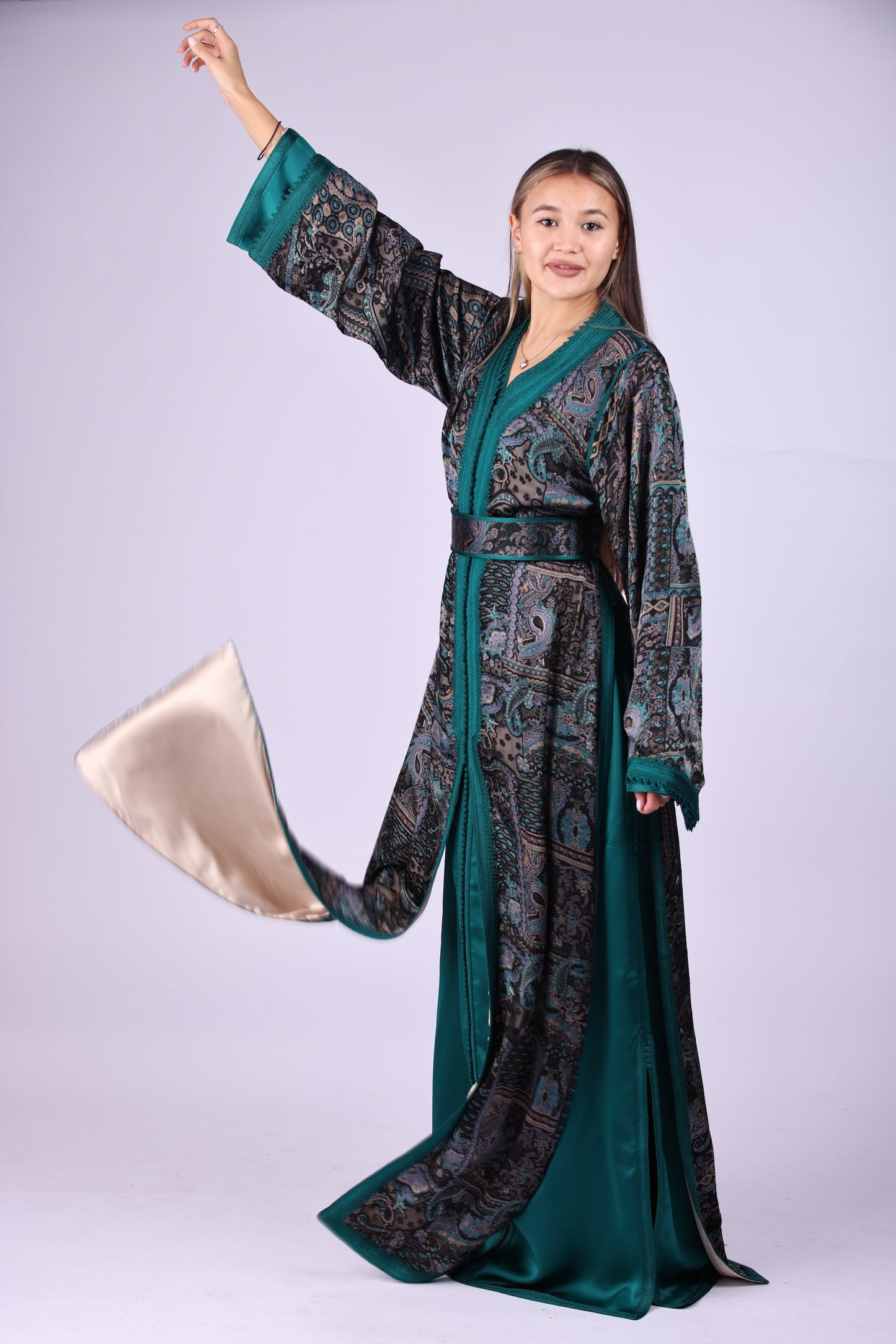 تكشيطة مغربية - الأخضر الزمردي والأسود